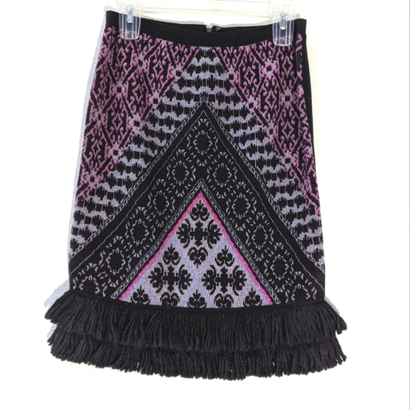 NWOT Anthropologie Sleeping on Snow fringe black & pink sweater skirt Large - Picture 1 of 10